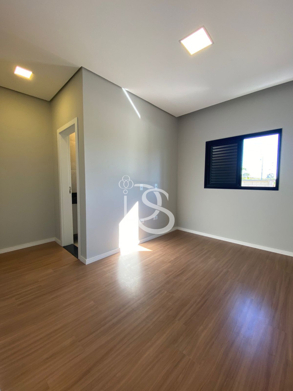 Excelente Sobrado no Condominio Bella Vitta