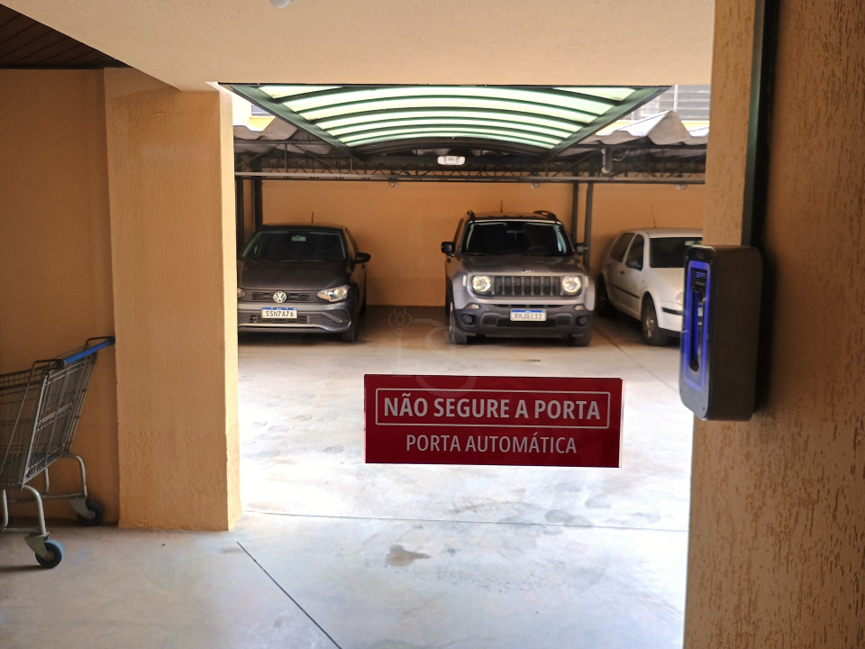 Apartamento à venda em Londrina, Jardim Palermo, com 3 quartos, com 127.56 m²
