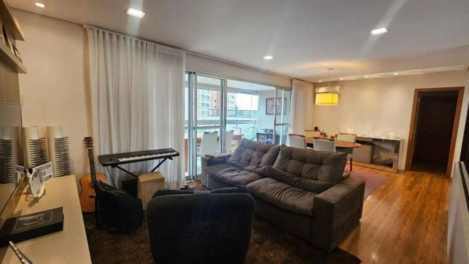 Apartamento à venda em Londrina, "Condominio Cora Coralina" Gleba Palhano, com 3 quartos, com 112 m²