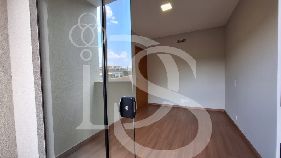 Sobrado à venda em Londrina, Jardim Portal de Itamaracá, com 3 quartos, com 117.1 m²