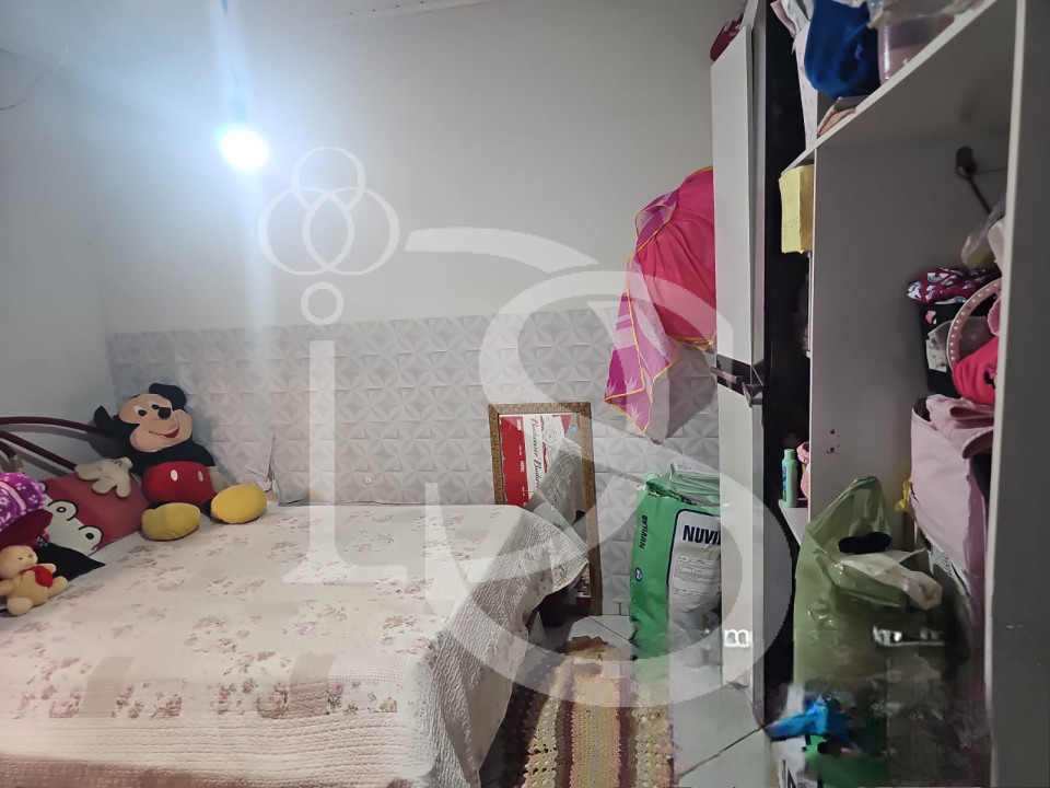 Casa Com Edículas  com 4 quartos sendo 3 suítes no Jardim Nova Olinda