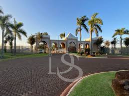 Casa à venda em Cambé, Loteamento Terras de Canaã, com 4 quartos, com 450 m², Terras de Canaã Home