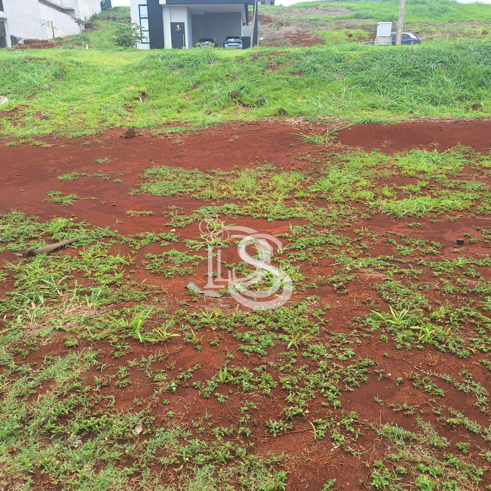 Excelente Terreno á venda no condomínio Parque Taua Araguari Londrina