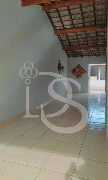 Casa à venda em Rolândia, Conjunto Habitacional Santiago, com 3 quartos, com 145 m²