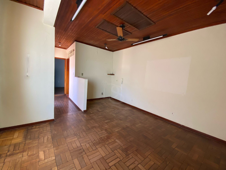 Casa à venda em Londrina, Canadá, com 3 quartos, com 180 m²