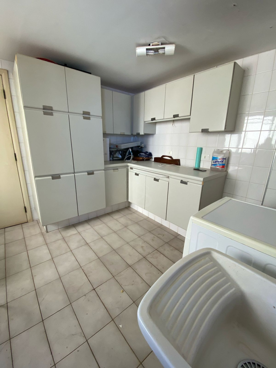 APARTAMENTO TRIPLEX - Andar alto à venda no centro de Londrina - Edificio Barão de Goiás