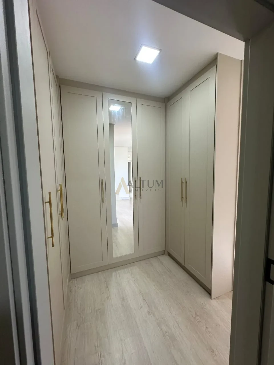 Imagens do imóveis CASA TÉRREA SEMI- MOBILIADA  COM 3 SUÍTES, ENERGIA SOLAR E AUTOMAÇÃO – COLINAS  TROPICAL | CASCAVEL