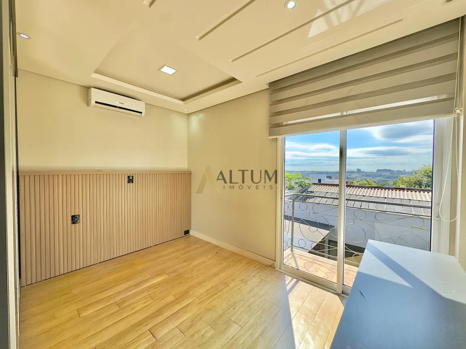 Imagens do imóveis Sobrado Semi Mobiliado em condomínio fechado