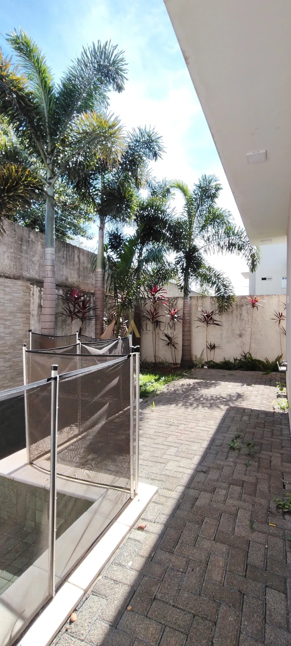 Imagens do imóveis Sobrado Condomínio Paysage Felicitá Parque