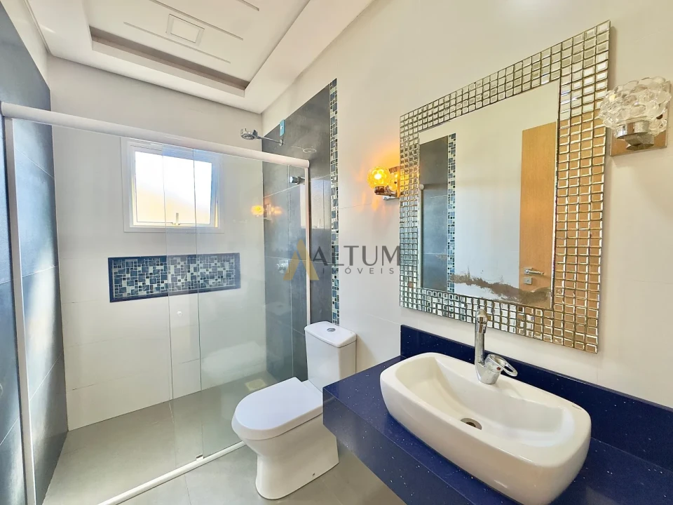 Imagens do imóveis Sobrado Semi Mobiliado em condomínio fechado