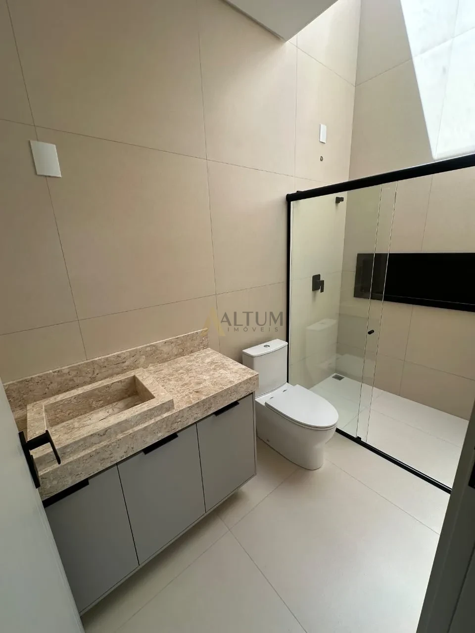 Imagens do imóveis CASA TÉRREA SEMI- MOBILIADA  COM 3 SUÍTES, ENERGIA SOLAR E AUTOMAÇÃO – COLINAS  TROPICAL | CASCAVEL