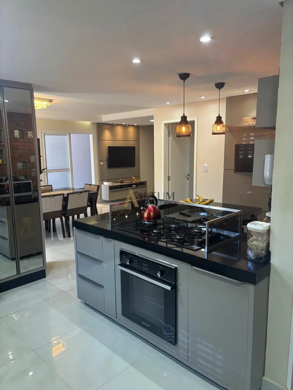 Imagens do imóveis Casa Térrea Mobiliada em Condomínio Fechado no Country