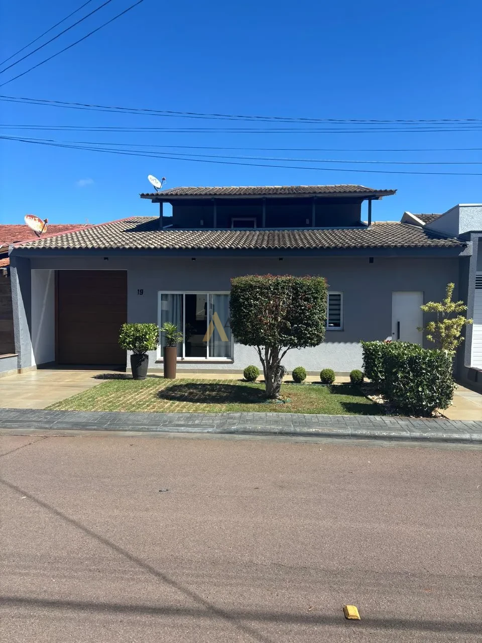 Imagens do imóveis Casa Térrea Mobiliada em Condomínio Fechado no Country