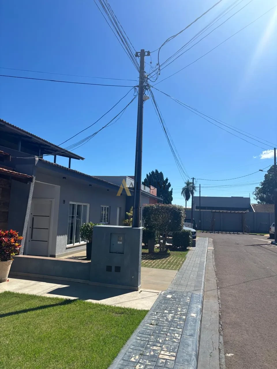 Imagens do imóveis Casa Térrea Mobiliada em Condomínio Fechado no Country