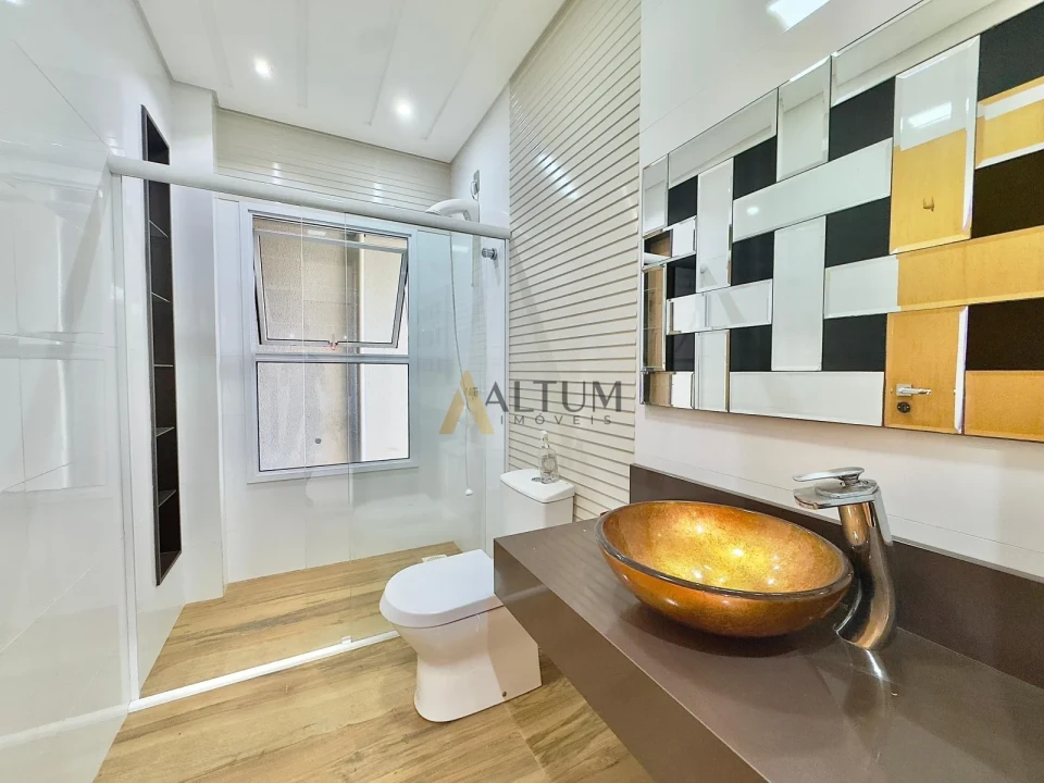 Imagens do imóveis Sobrado Semi Mobiliado em condomínio fechado