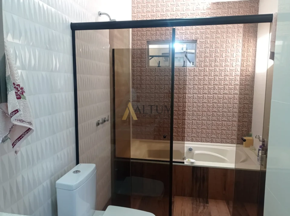 Imagens do imóveis Casa Térrea Mobiliada em Condomínio Fechado no Country