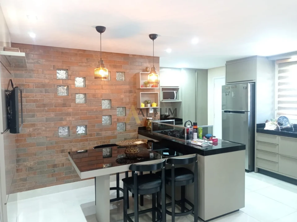 Imagens do imóveis Casa Térrea Mobiliada em Condomínio Fechado no Country