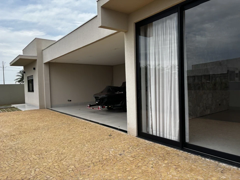 Casa Em Condomínio - Punta