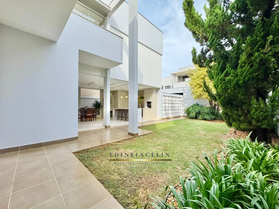 Condominio Royal Forest