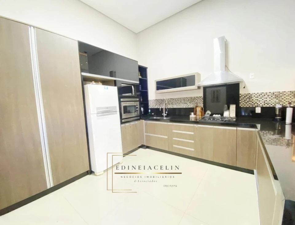 Condomínio Petit Ville