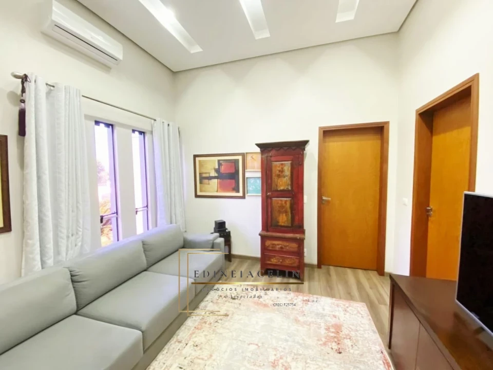 Condomínio Petit Ville