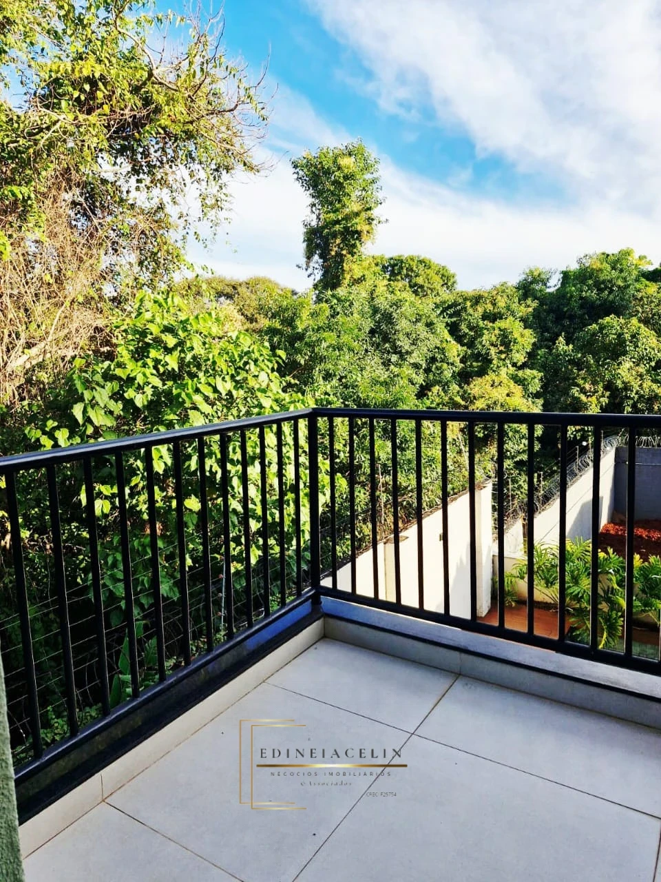 Condomínio Petit Ville