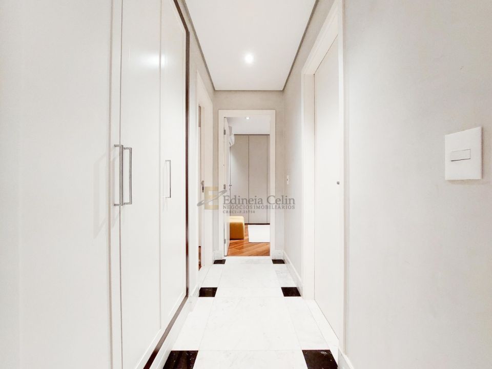 EDIFÍCIO ARQUITETO VILANOVA ARTIGAS