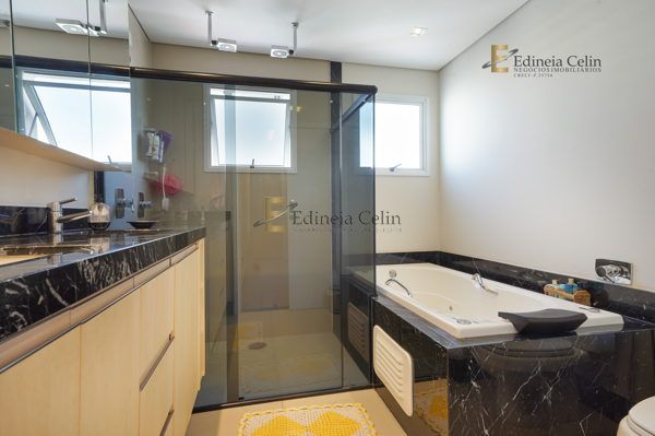 Edifício Queen`s Park