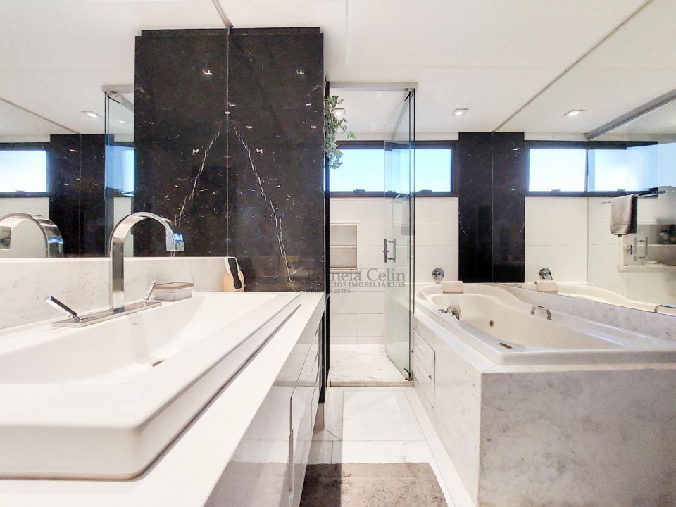 EDIFÍCIO ARQUITETO VILANOVA ARTIGAS