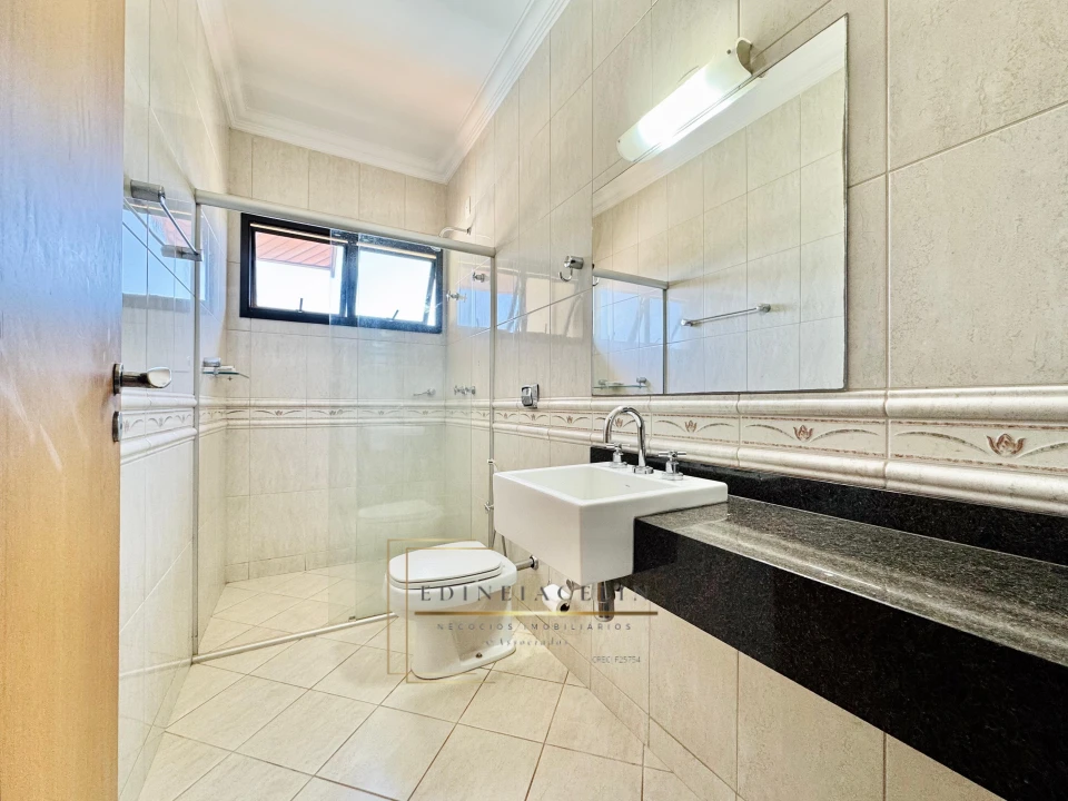 Imagens do imóveis Casa Em Condomínio À Venda Condomínio Vale Das Araucárias Londrina