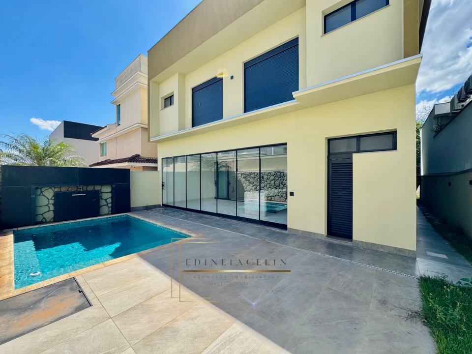 Condominio Royal Forest