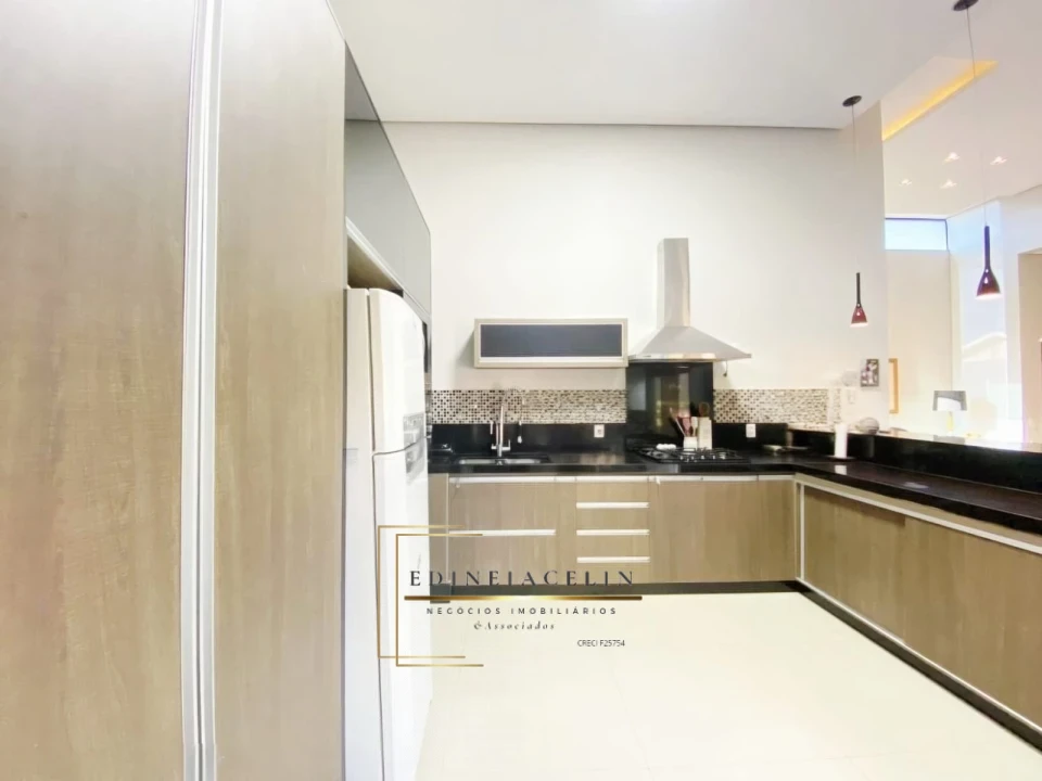 Condomínio Petit Ville