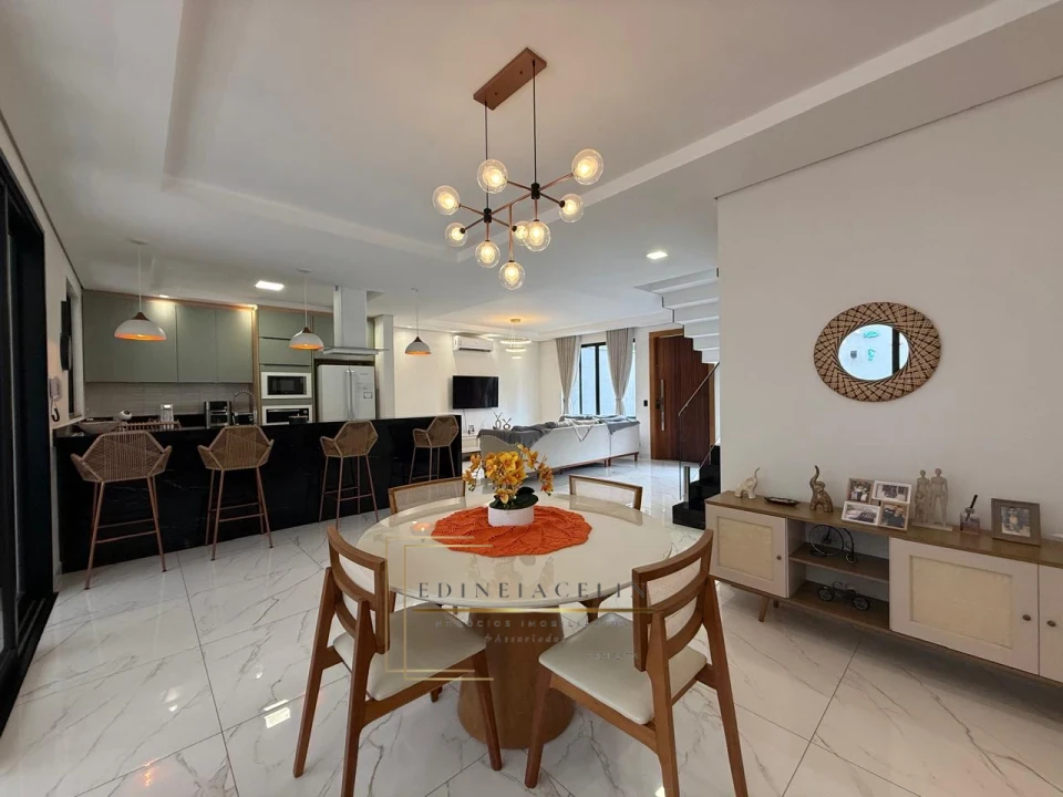 Imagens do imóveis Casa Bairro