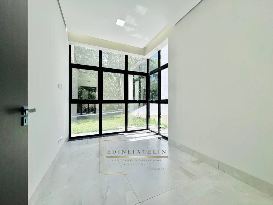 Condominio Royal Forest