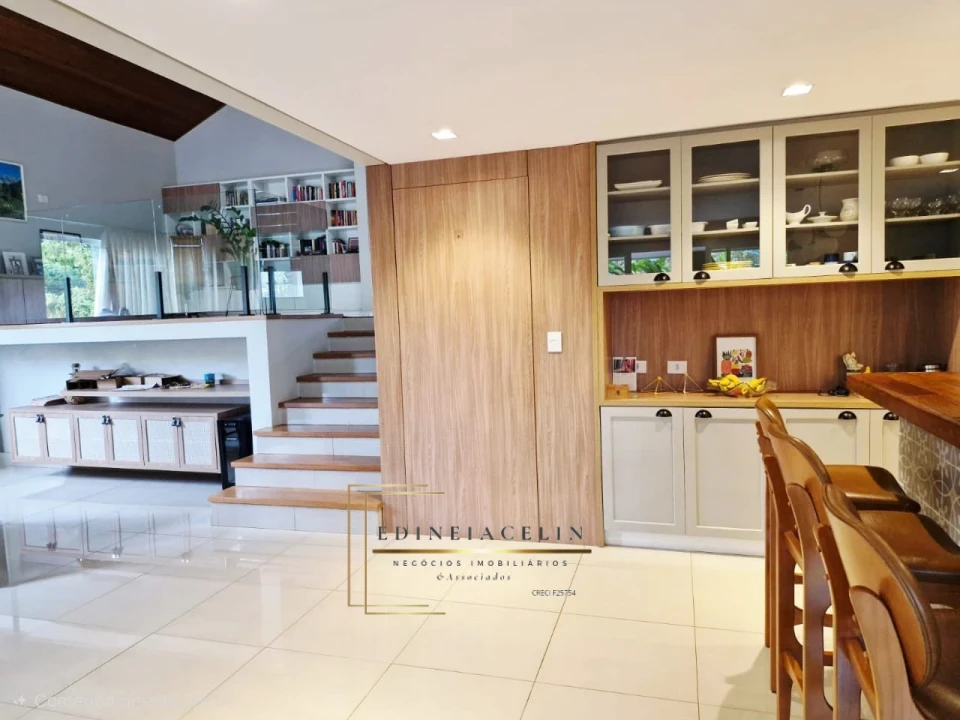 Condomínio Petit Ville