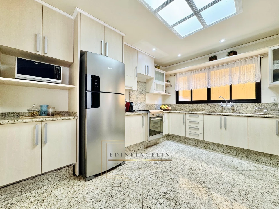 Imagens do imóveis Casa Em Condomínio À Venda Condomínio Vale Das Araucárias Londrina