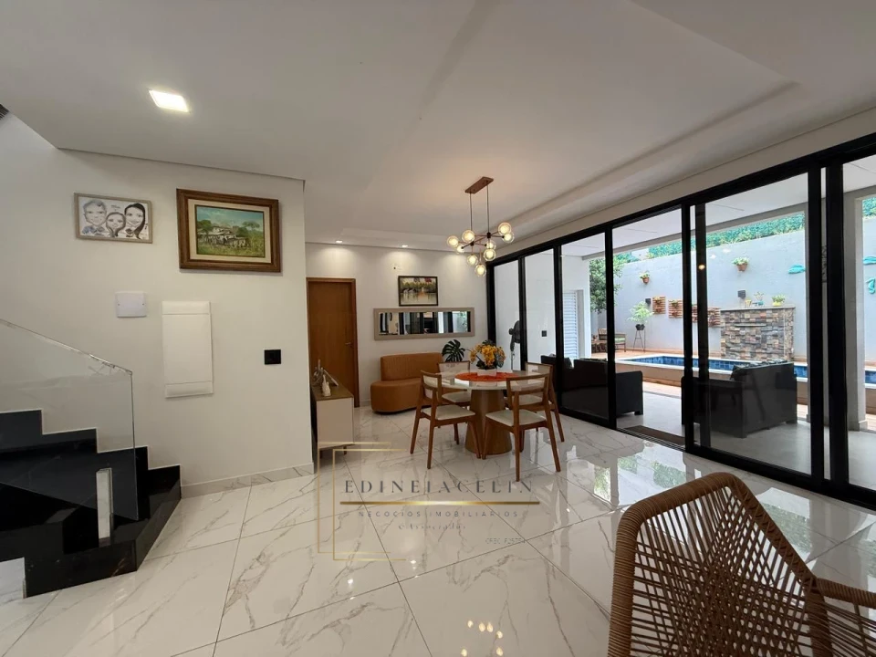 Imagens do imóveis Casa Bairro