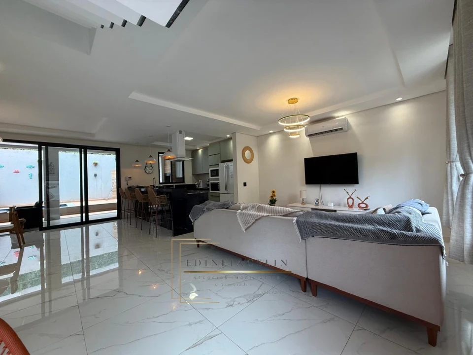 Imagens do imóveis Casa Bairro