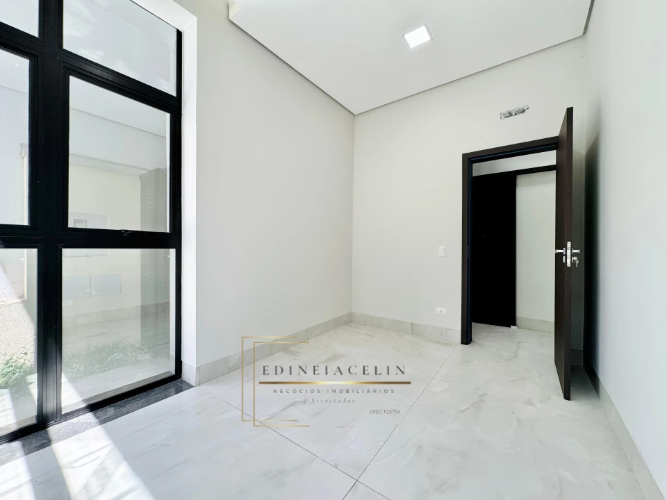 Condominio Royal Forest