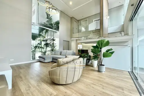 Condominio Royal Forest