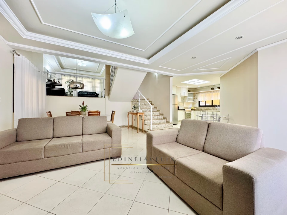 Imagens do imóveis Casa Em Condomínio À Venda Condomínio Vale Das Araucárias Londrina