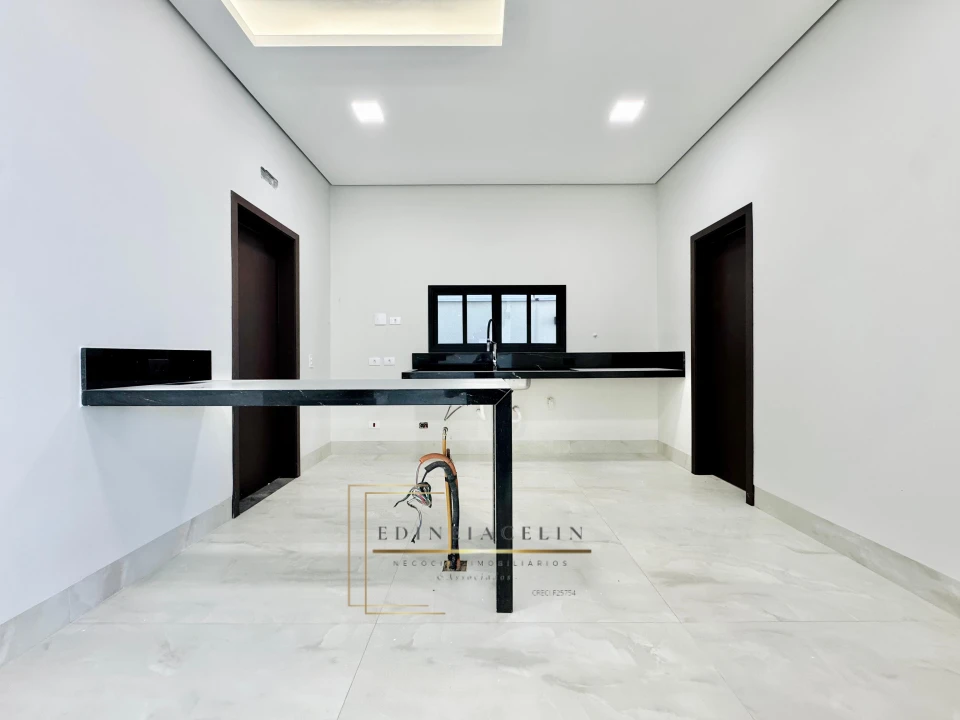 Condominio Royal Forest