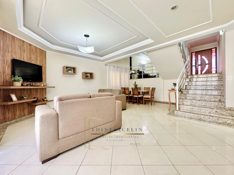 Imagens do imóveis Casa Em Condomínio À Venda Condomínio Vale Das Araucárias Londrina