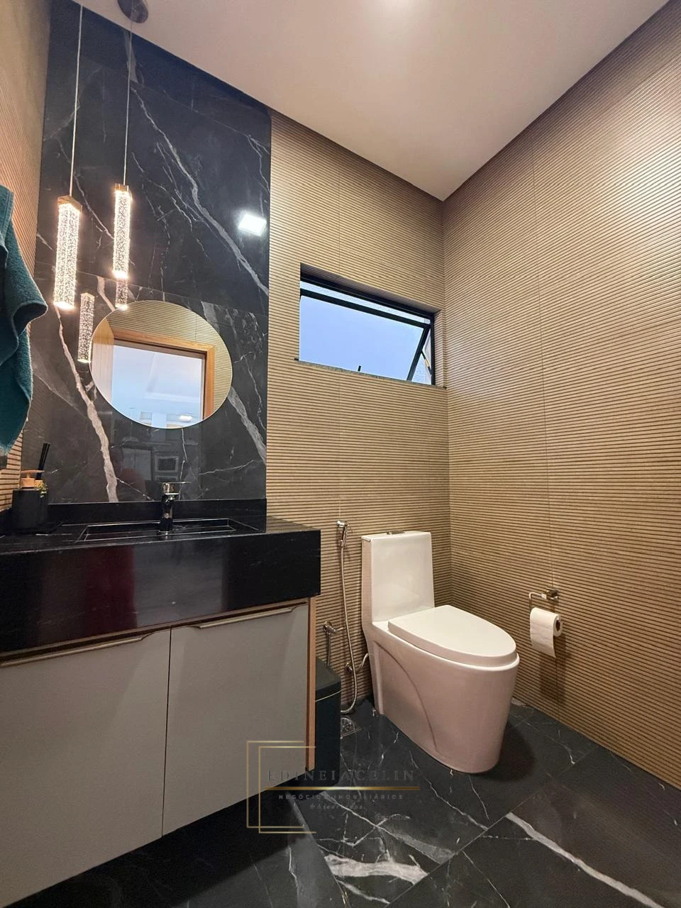 Imagens do imóveis Casa Bairro