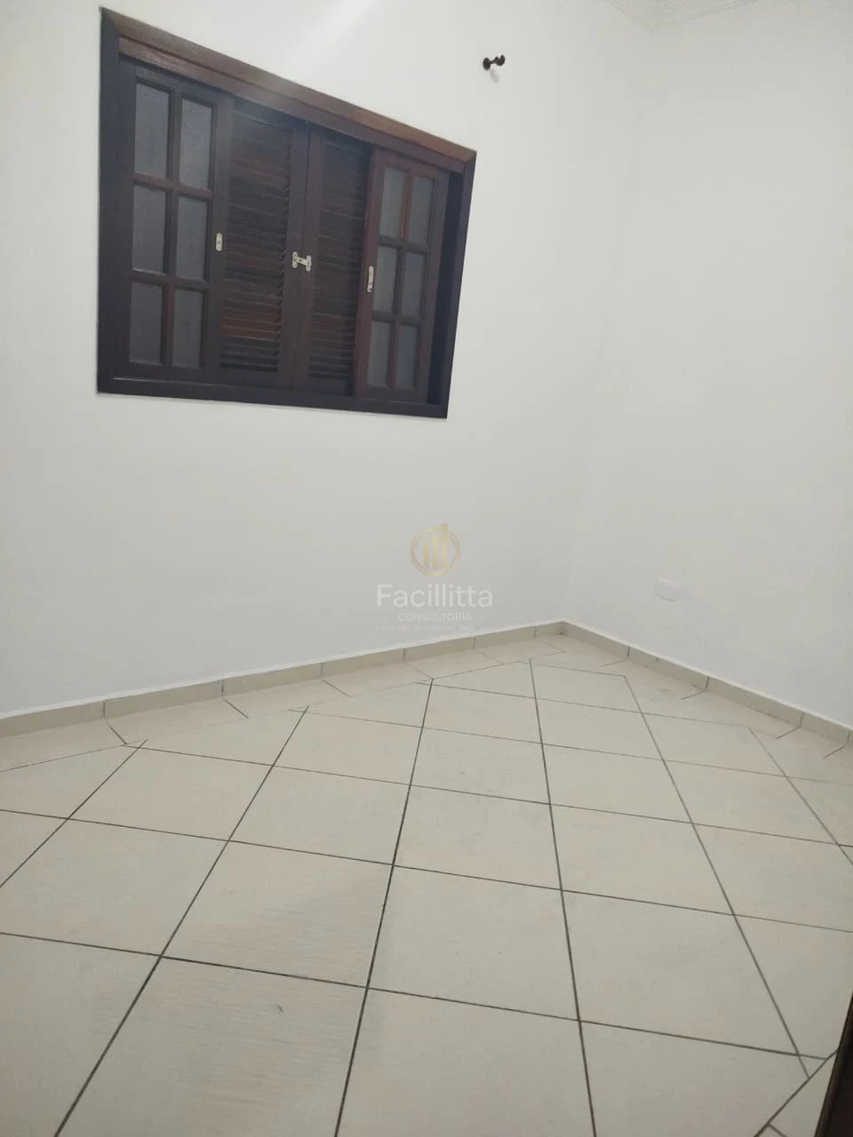Imagens do imóveis CASA PARA LOCAÇÃO
