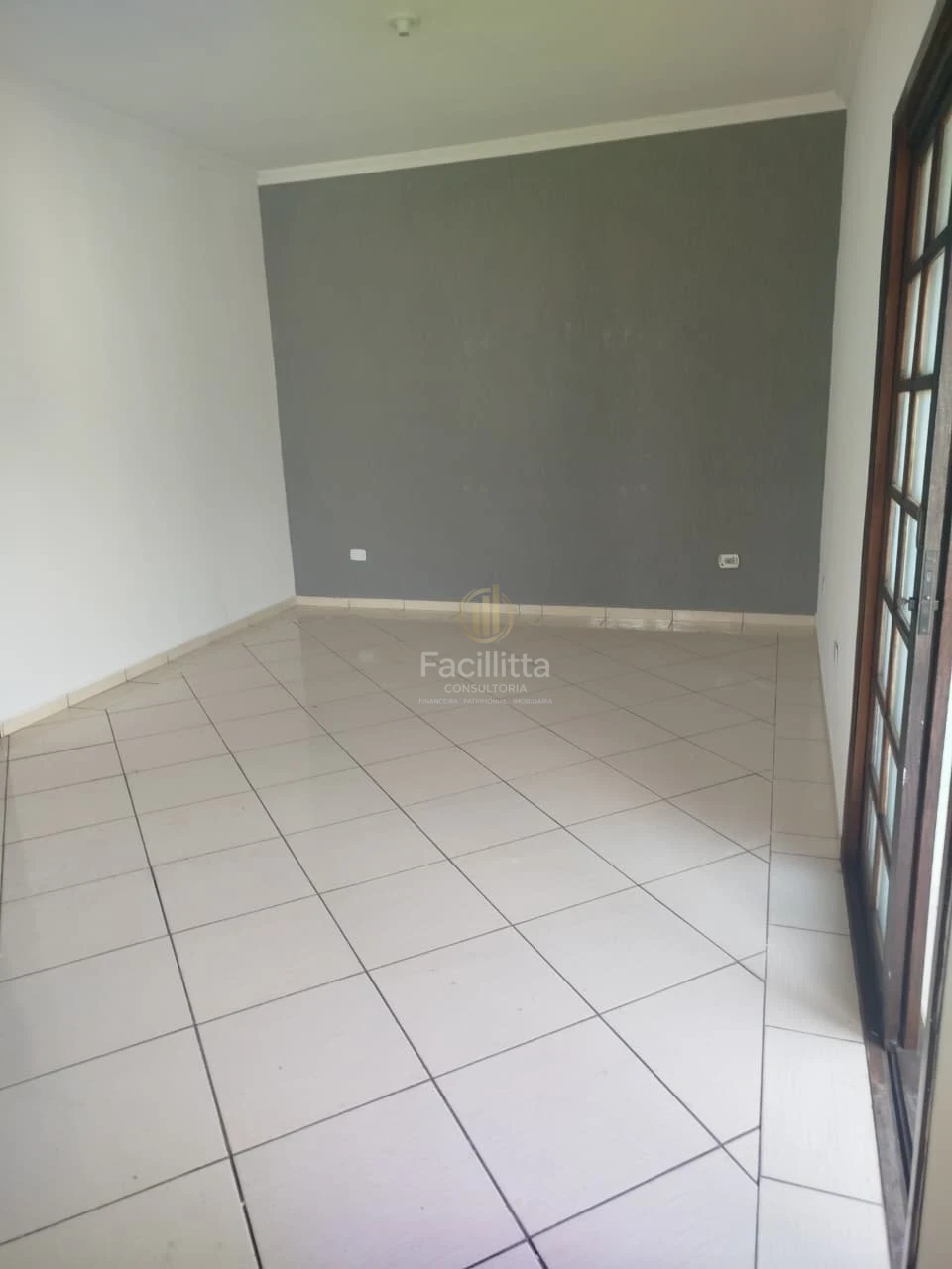 Imagens do imóveis CASA PARA LOCAÇÃO