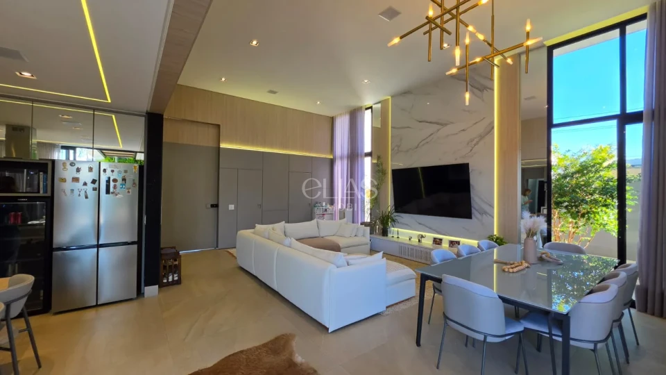 Imagens do imóveis Casa Térrea À Venda No Sun Lake Com 3 Suítes