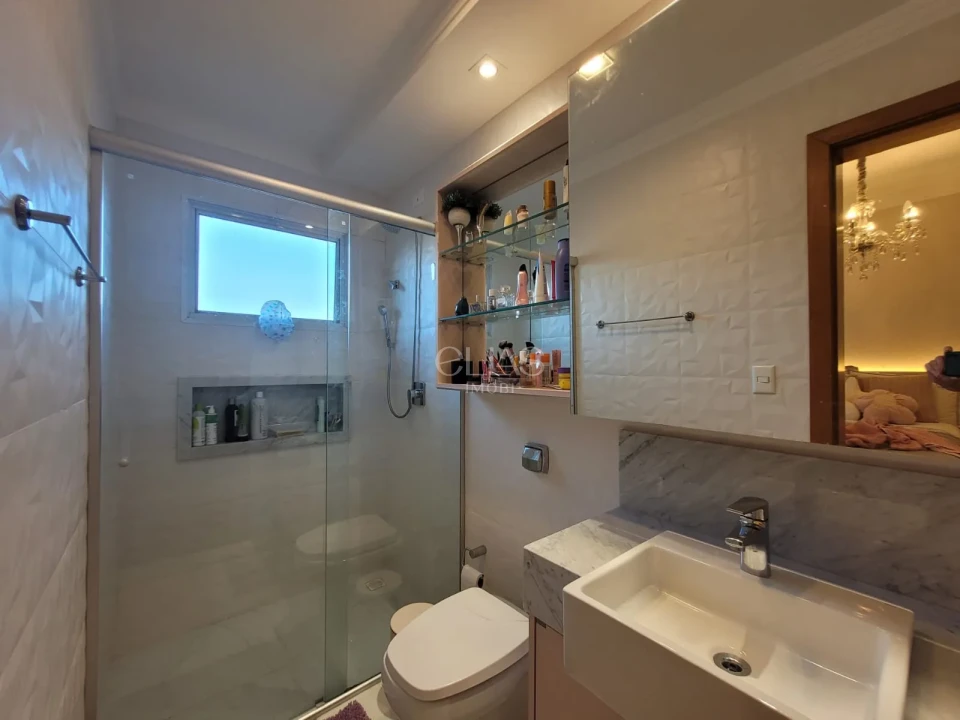 Imagens do imóveis Sobrado À Venda No Condomínio Santana Residence