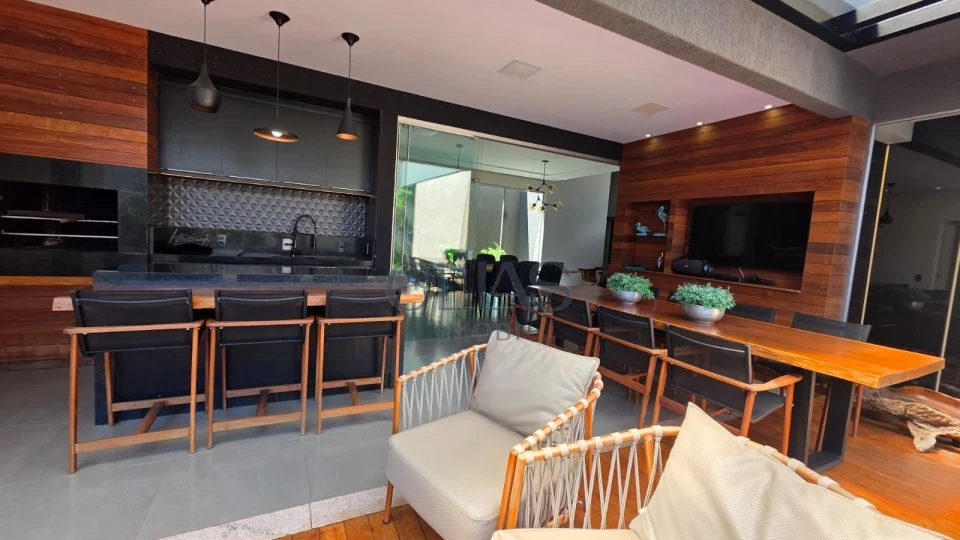 Casa à venda no Condomínio Sun Lake Residence Londrina