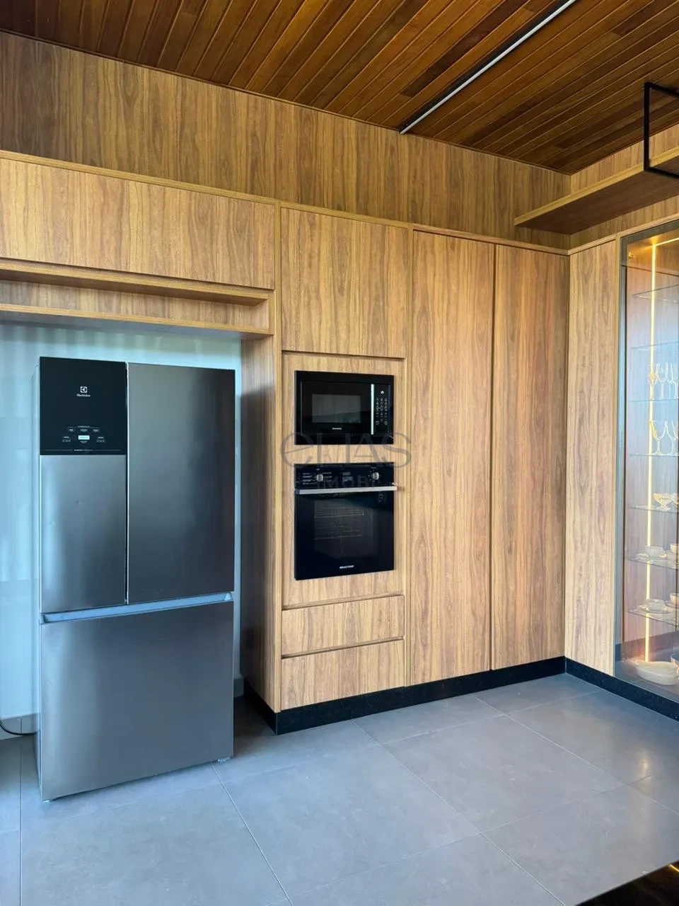 Imagens do imóveis Casa À Venda Com 4 Suítes No Cond. Estância Santa Paula